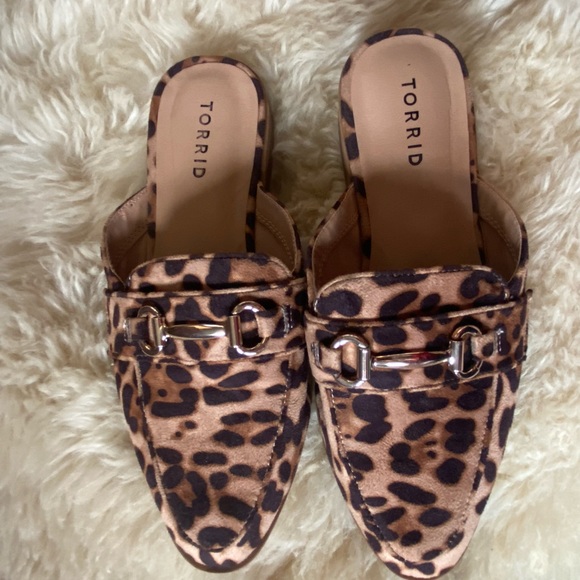 Torrid size 8 leopard mules - Picture 1 of 5